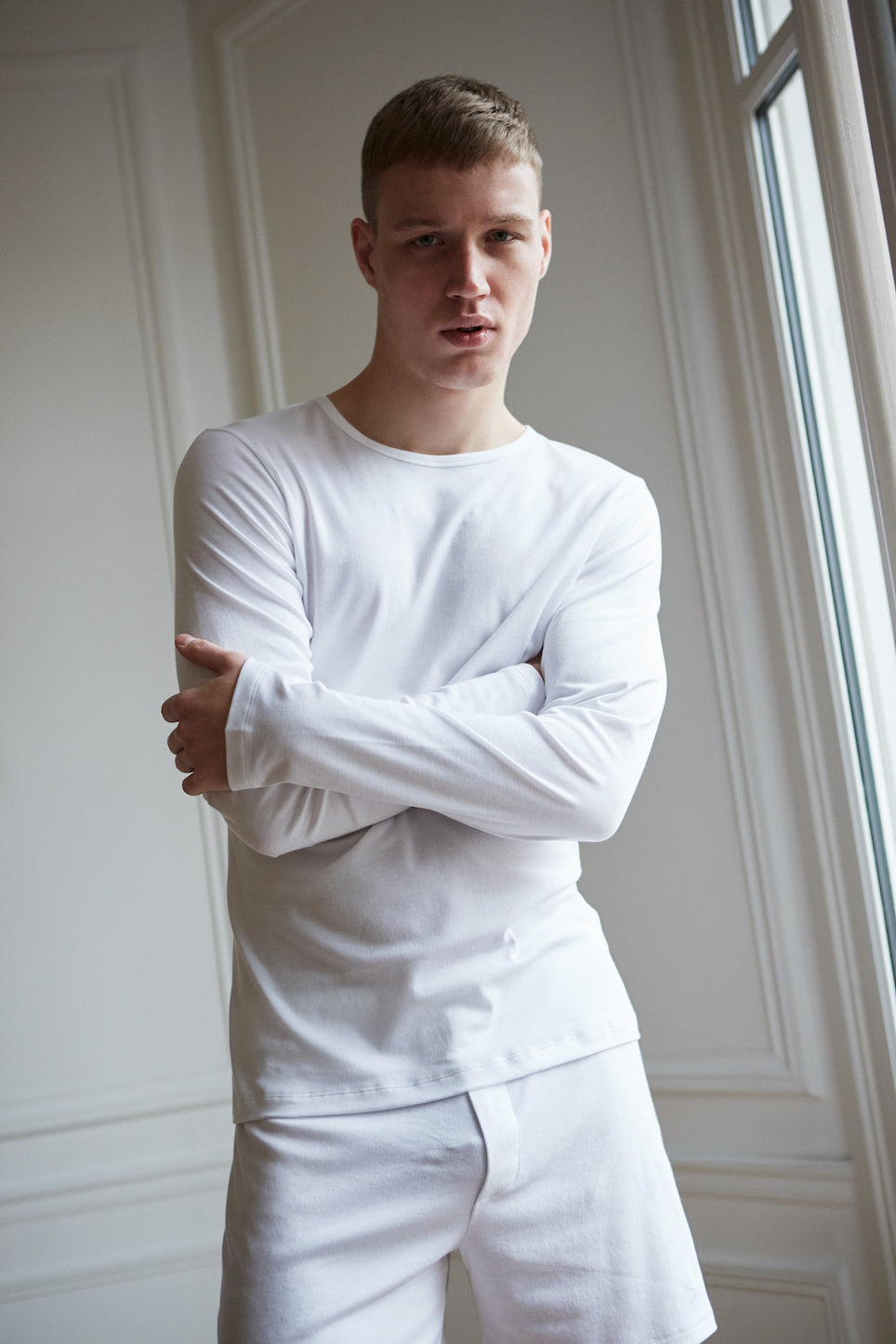 White men's long sleeve organic cotton t-shirt