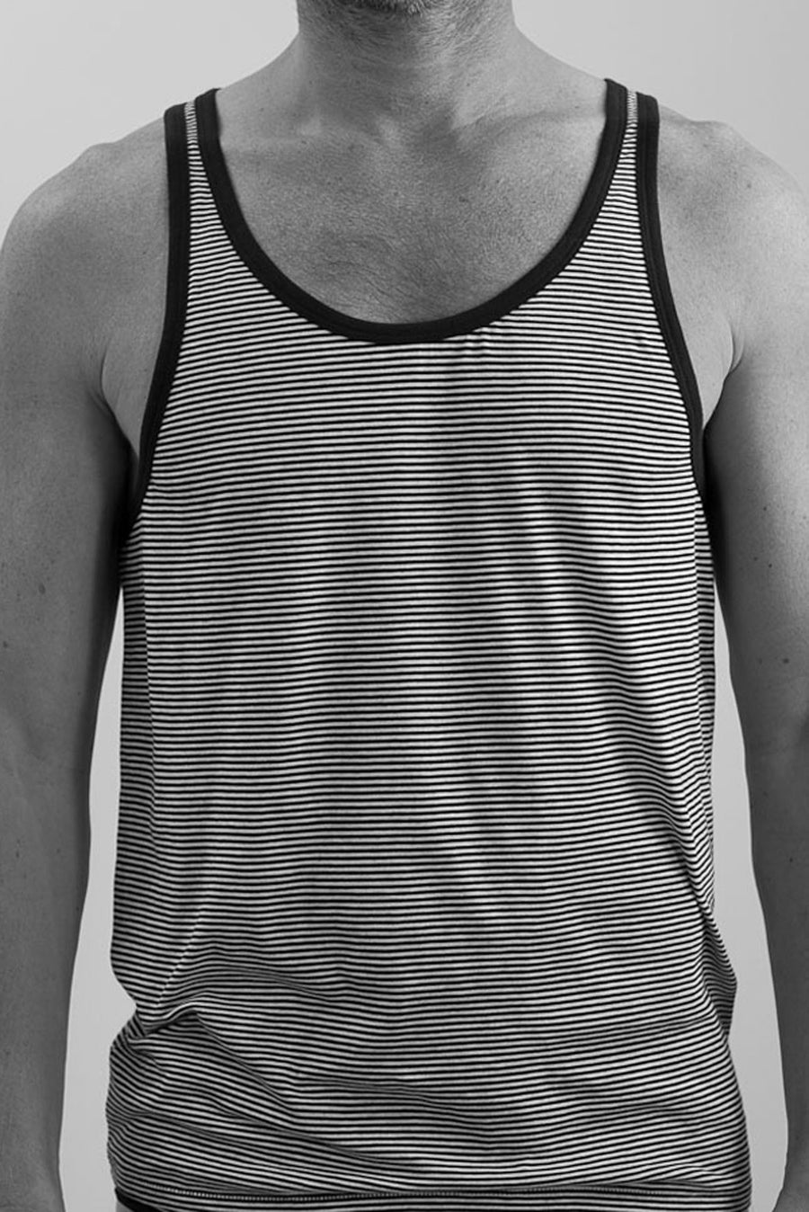 the white briefs singlet with normal fit in 100% organic pima cotton