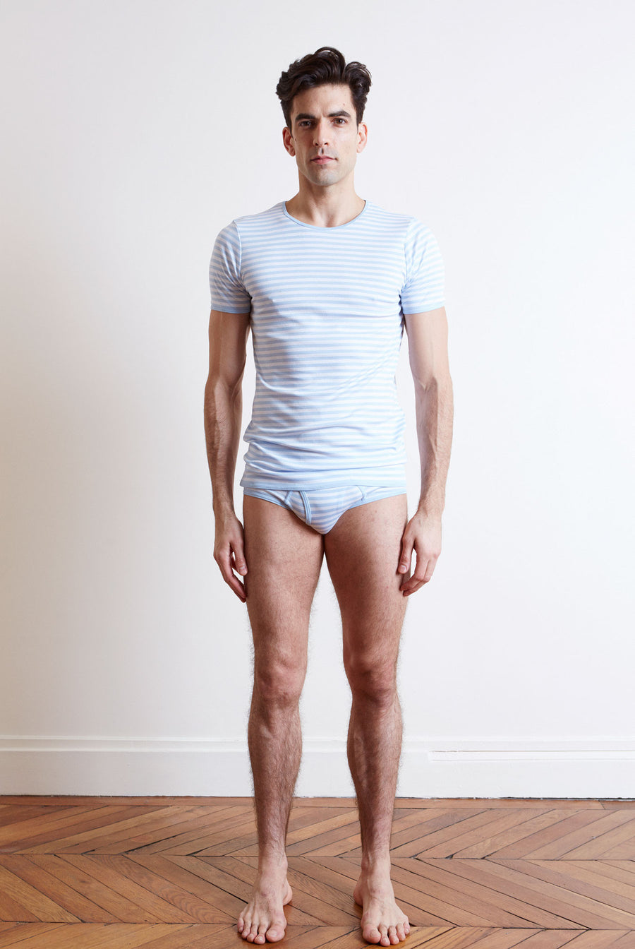the white briefs short-sleeved crew neck t-shirt with a slimmer fit in 100% organic pima cotton