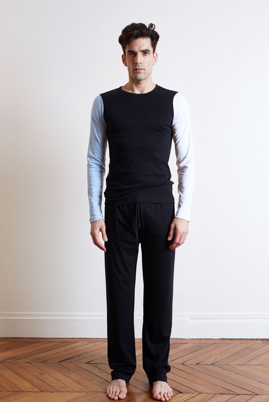 the white briefs multi colors long sleeved crew neck t-shirt with a slimmer fit in 100% organic pima cotton