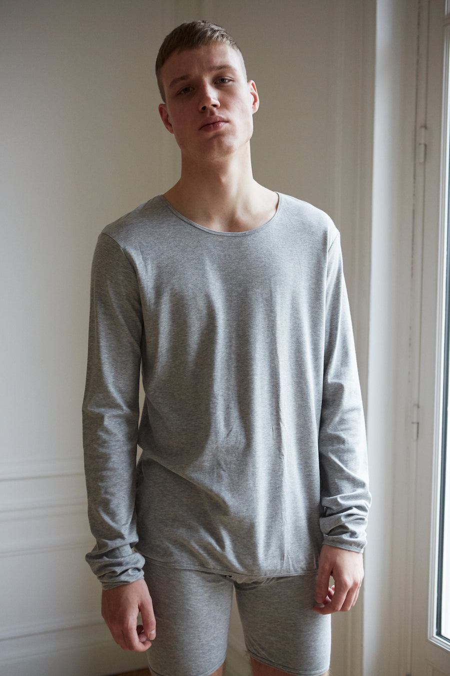 Relaxed fit long sleeve men's organic cotton t-shirt