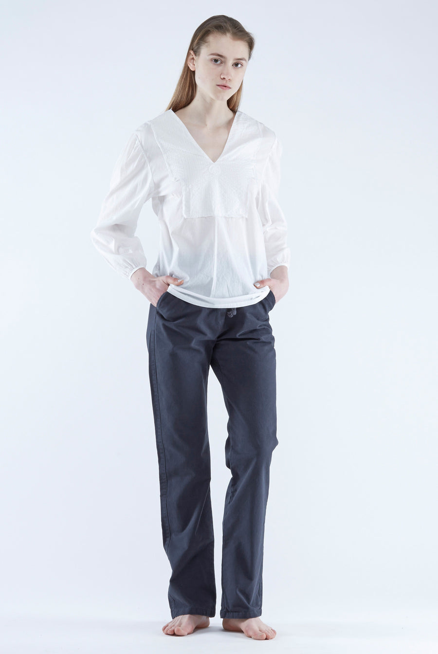 the white briefs top in 100% organic cotton muslin