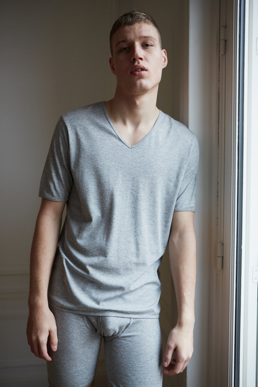 Men's relaxed fit v neck 100% organic cotton grey t-shirt