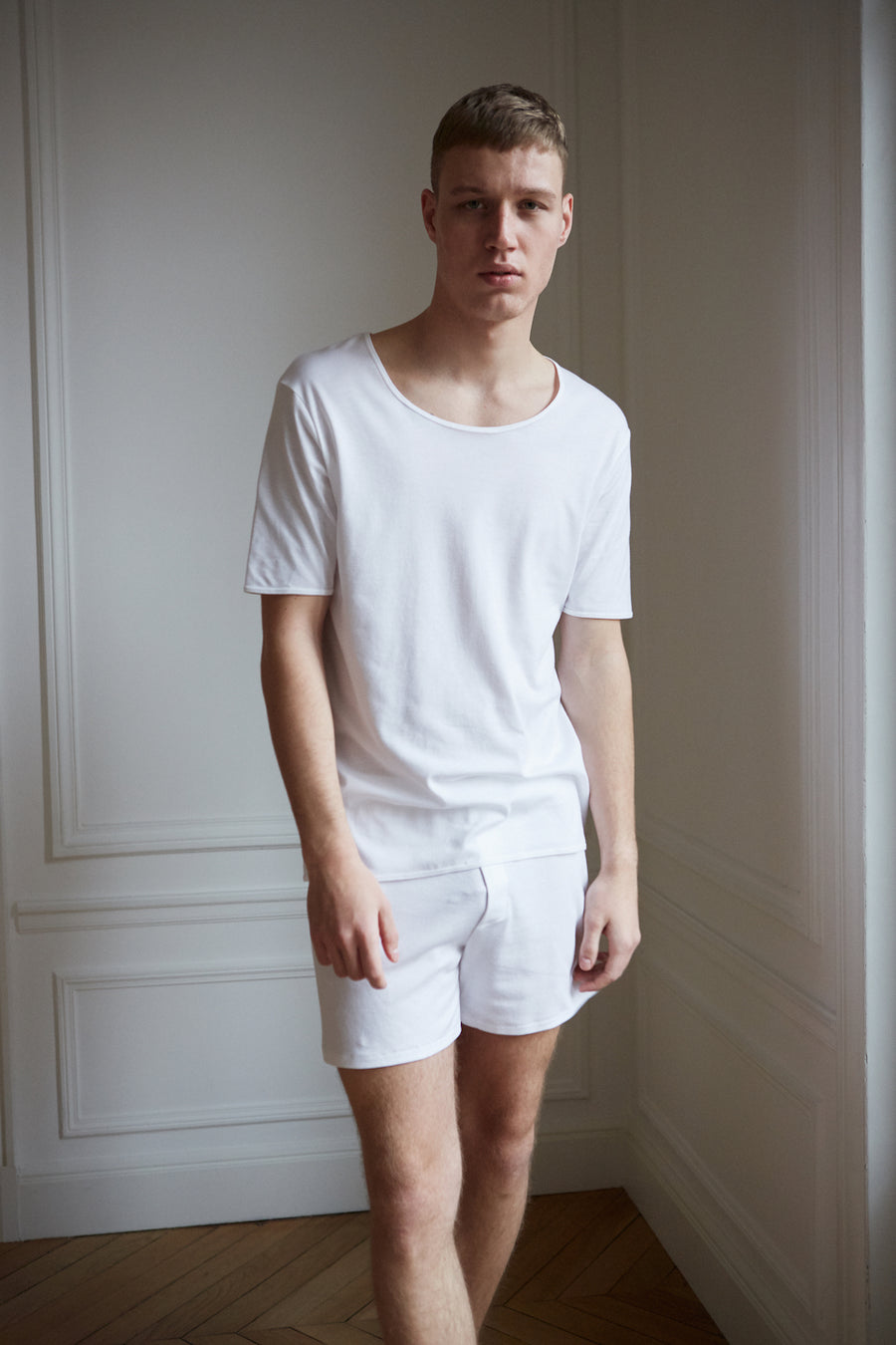 Men's Oak 100% organic cotton round neck white t-shirt