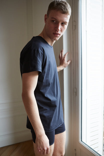 Men's relaxed fit navy organic cotton short sleeve t-shirt