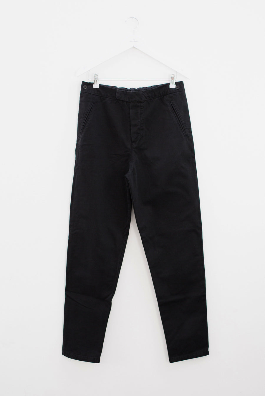 the white briefs men's chino style with a regular fit in 100% cotton twill