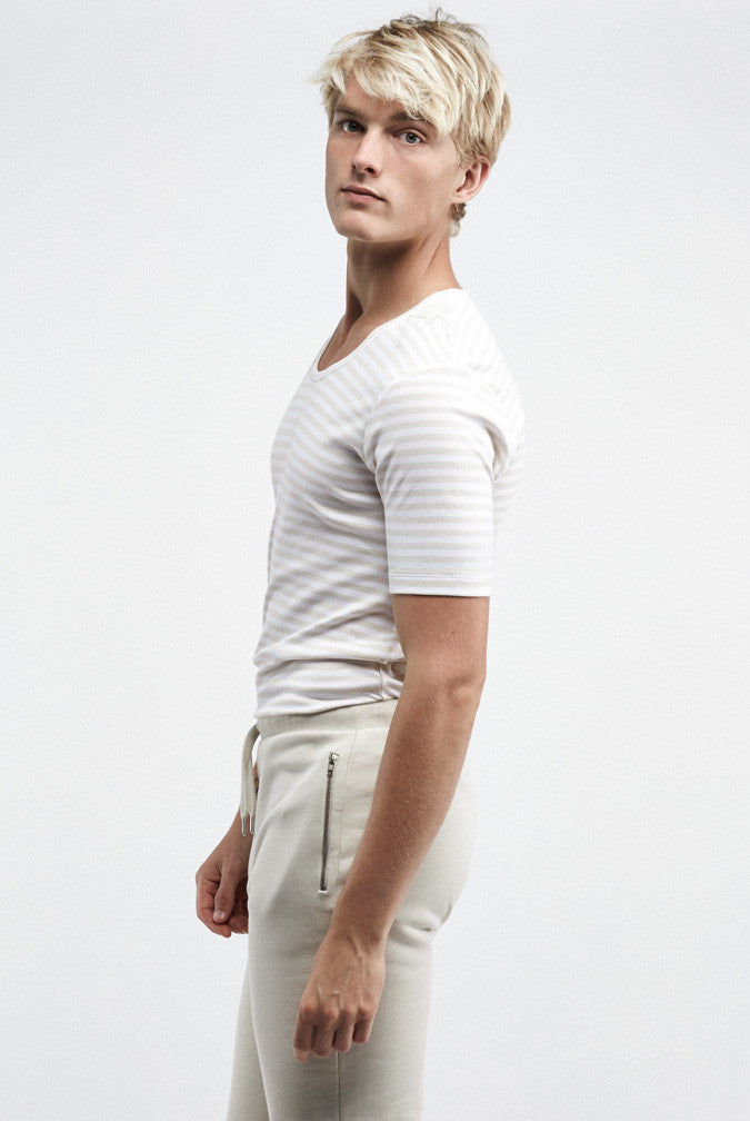 the white briefs short-sleeved t-shirt with relaxed fit in 100% organic pima cotton